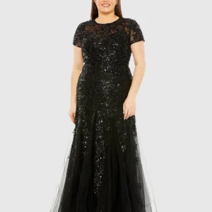 Black Hand Embellished Short Sleeve Gown (Plus)