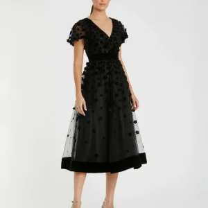 Embellished Butterfly Sleeve Velvet Hem Midi Dress